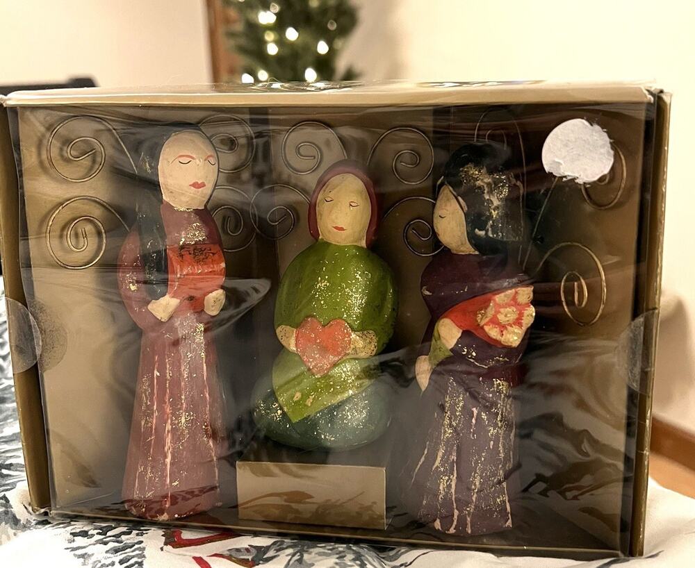 PIER 1 NEW IN BOX FOLK ART Angels Picture & Card Holders Christmas 3163-43